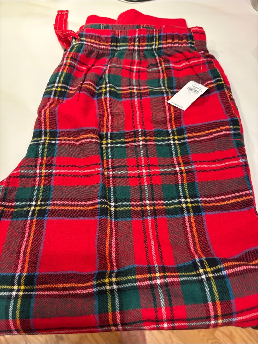 Old Navy Red Green Plaid Flannel Pajama Pants-style joggers! NWT